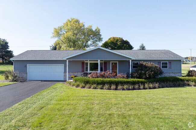 Ranch styled homes is always a popular design and an easy choice.