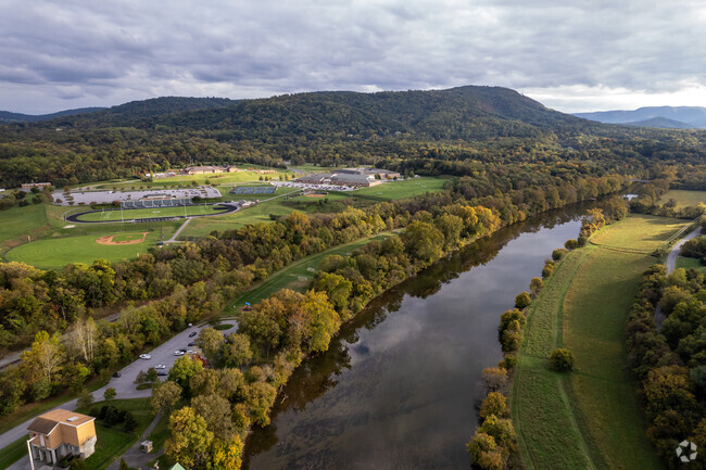 Skyline High School in Warren County, Virginia.