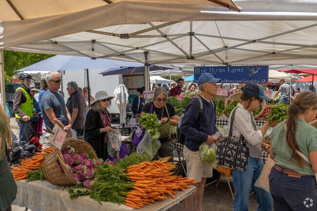 Meet local vendors and explore fresh finds at Downtown Santa Cruz Farmers Market.