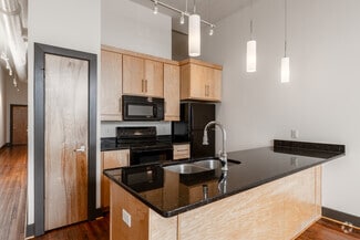 132 N Sycamore St, Petersburg, VA 23803