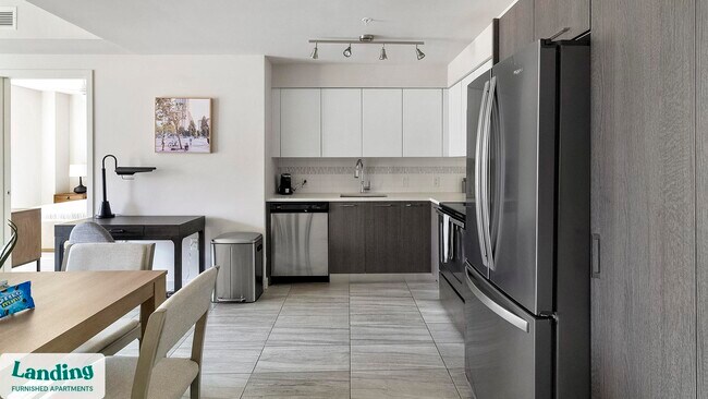 698 NE 1st Ave unit CMW-2303, Miami, FL 33132 - photo 7