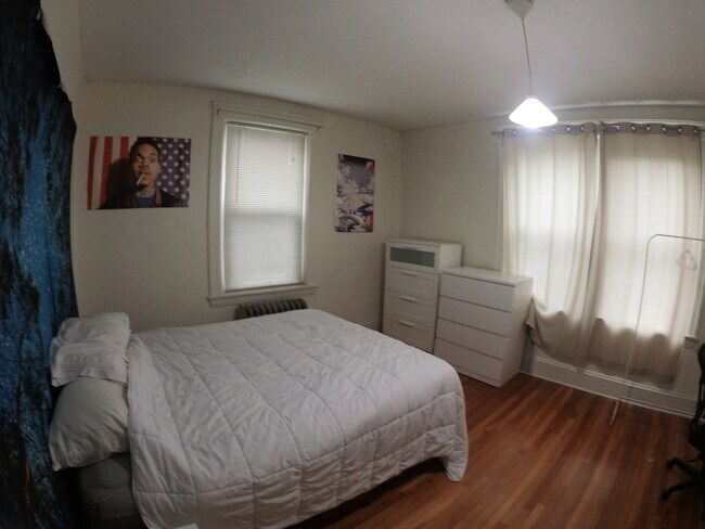 237 Freeman St unit 1, Brookline, MA 02446 - photo 7