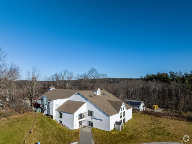 Greenville Elementary School in New Ipswich, NH serves grades K-5.