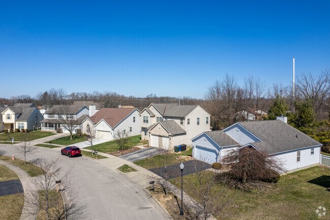 Newer homes can be spotted in the center of the Brittany Hills neighborhood.