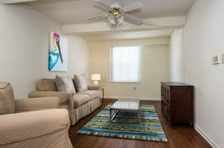 2000 SW 16th St, Gainesville, FL 32608