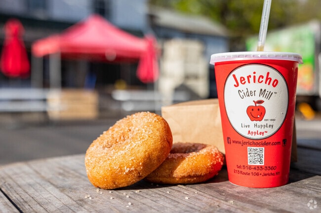 Take the family for a day out and enjoy an apple cider donut in Muttontown.