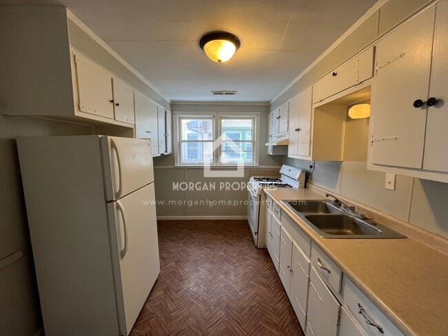 713 E 31st St, Anderson, IN 46016 - photo 3