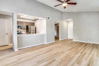 1000 W Yellowjacket Ln, Rockwall, TX 75087