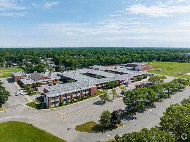 Bay Shore Middle School is located off of Brook Ave.