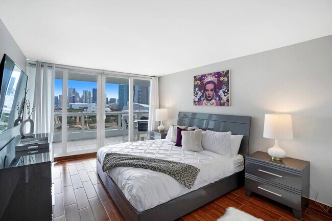 The Grand unit FL14-ID1054110P, Miami, FL 33132 - photo 7