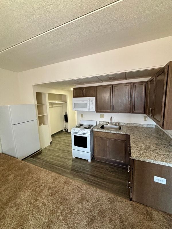 2668 Elmwood Ave, Tonawanda Town, NY 14217