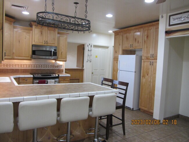 8838 W 3500 S unit Upstairs, Magna, UT 84044 - photo 6
