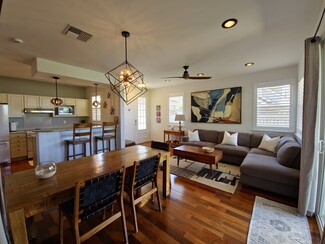 27 Kuinehe Place, Makawao, HI 96768
