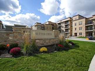 20315 E Sutter Creek Dr, Brookfield, WI 53045