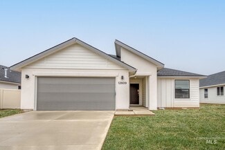 812 Morrow St, Mountain Home, ID 83647
