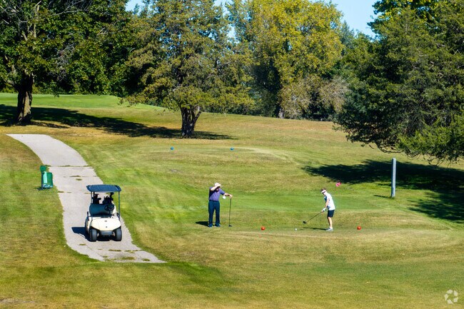Gates Park Golf Course is a wonderful and well maintained 18 hole course.