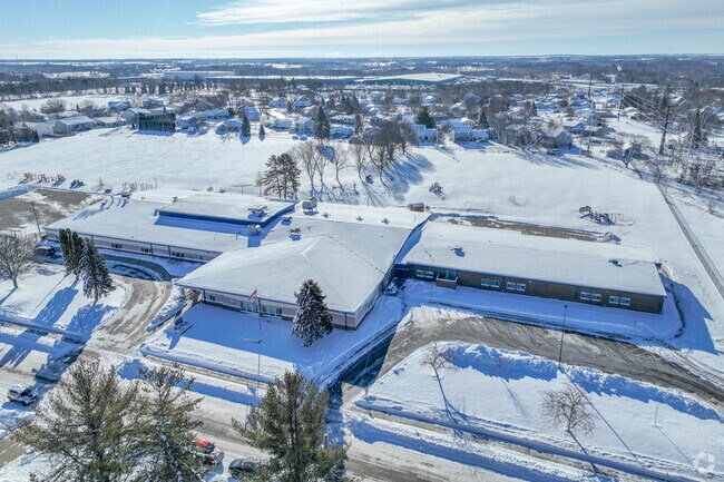 Kegonsa Elementary School has a large campus.