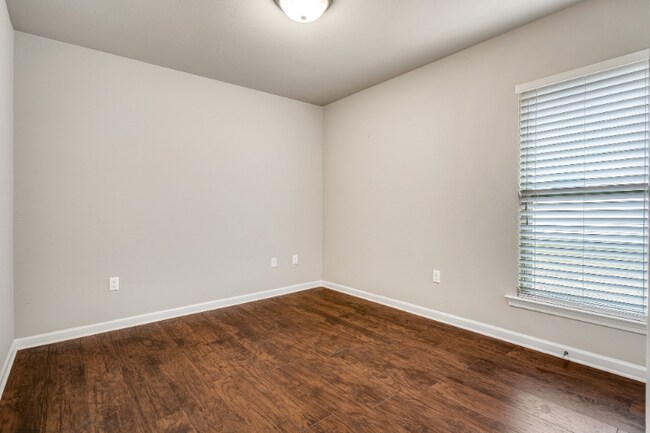 42169 Broad Walk Ave, Hammond, LA 70403 - photo 7