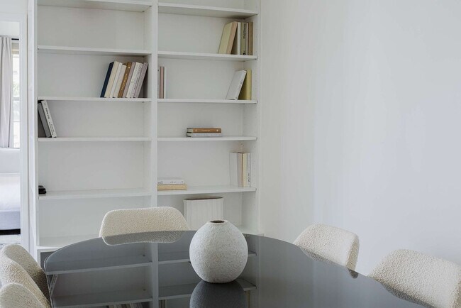 323 E 51st St unit ID1023419P, New York, NY 10022 - photo 6