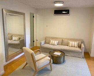 1795 San Pasqual St Unit Guesthouse, Pasadena, CA 91106