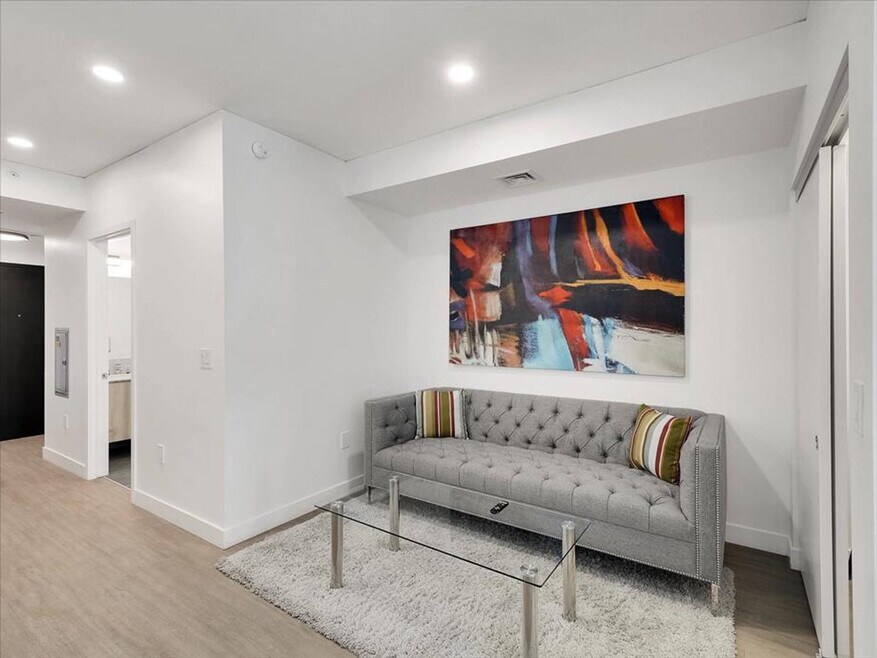 817 N 6th St unit ID1047108P, Phoenix, AZ 85004 - photo 1