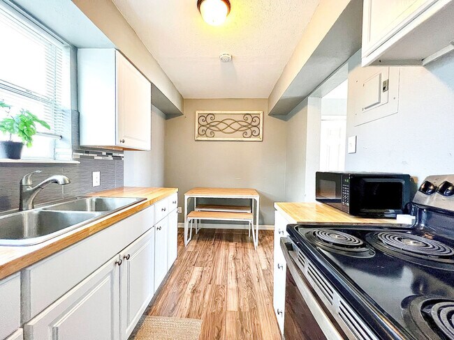 1804 Morgan Ave unit ID1268418P, Corpus Christi, TX 78404 - photo 2