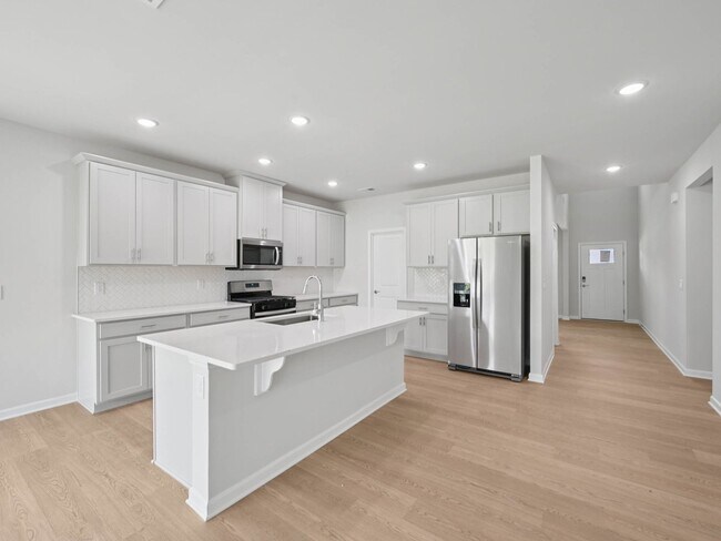 1205 Whitespire Way, Zebulon, NC 27597 - photo 4