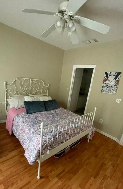 2519 Lancien Ct, Orlando, FL 32826 - photo 4