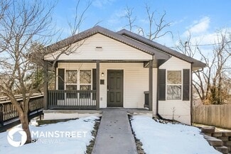 543 Richfield Rd, Liberty, MO 64068