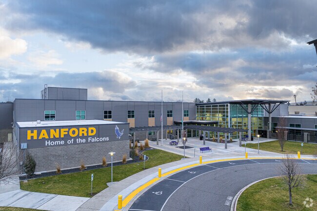 Richland offers several public schools nearby.