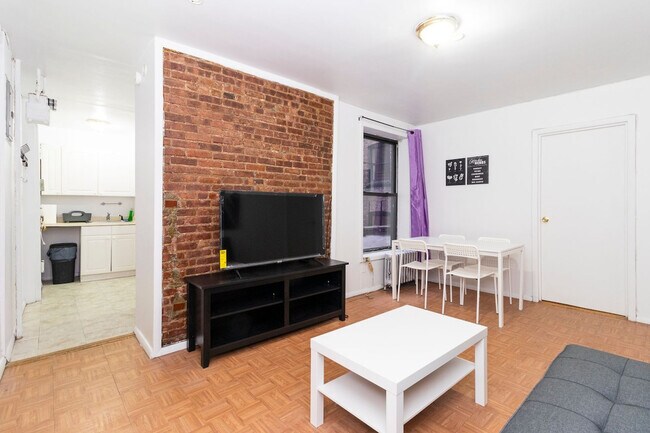 155 E 92nd St unit ID1032050P, New York, NY 10128 - photo 3