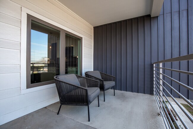 The Public Lofts unit 207, Austin, TX 78745 - photo 3