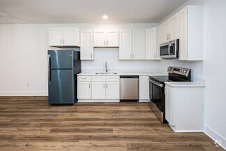 8701 Old Spanish Trail, Ocean Springs, MS 39564