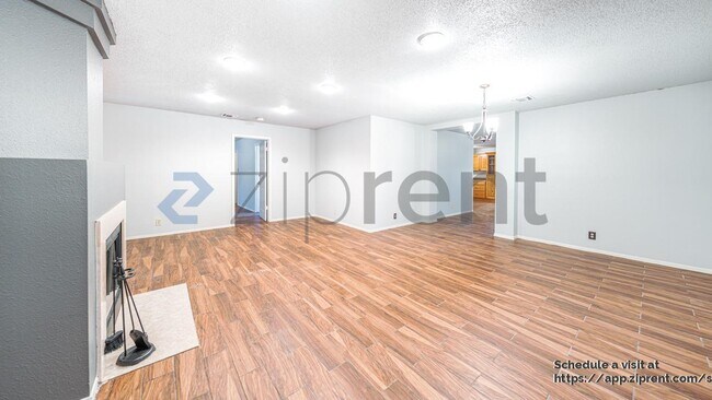 9015 Jean Verte, San Antonio, TX 78250 - photo 7