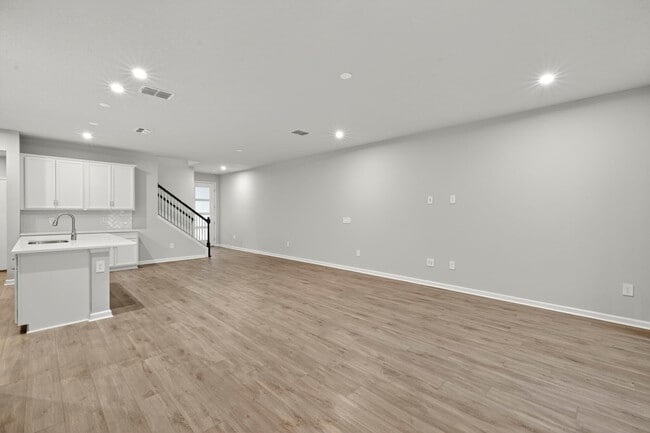 3416 Timber Crossing Ave, Brandon, FL 33511 - photo 4