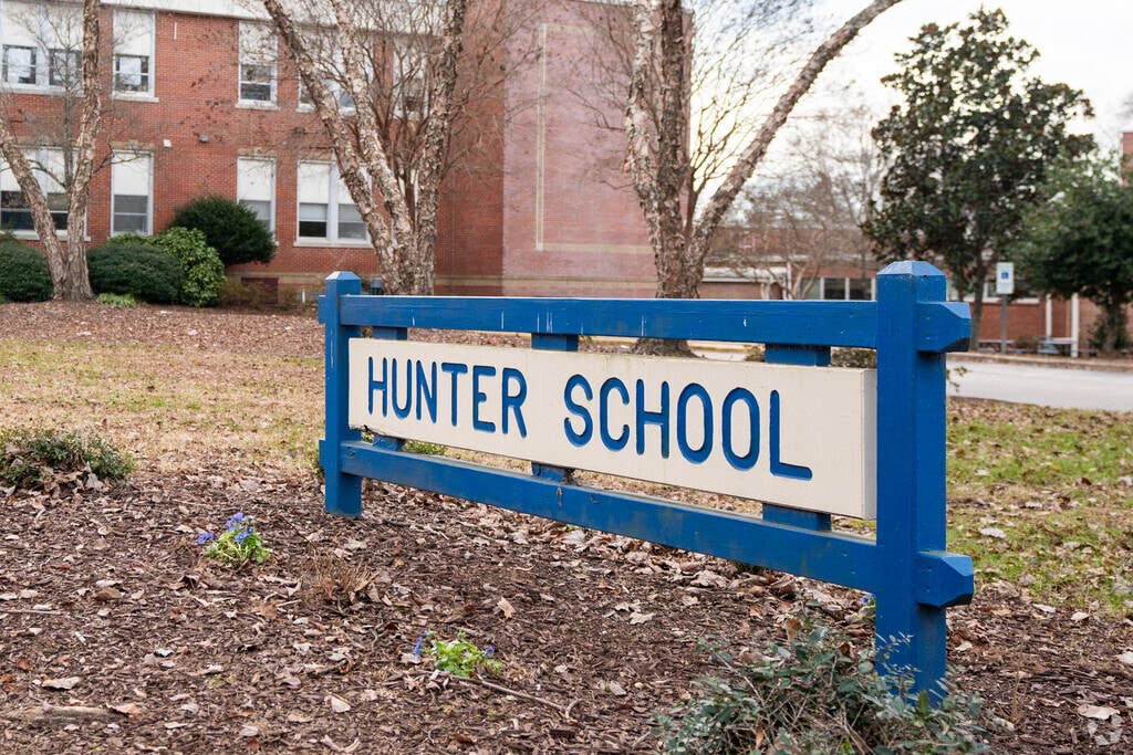 Hunter Magnet Elementary is located in downtown Raleigh,NC.