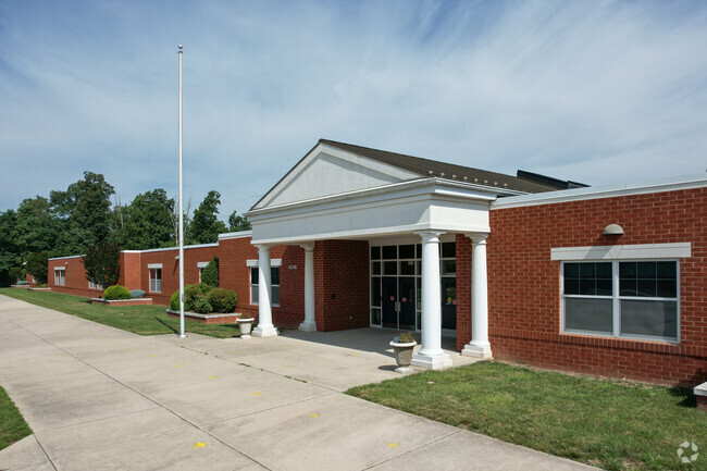 Students of Ashburn enjoy the quality education offered by Rosa Lee Carter Elementary School.