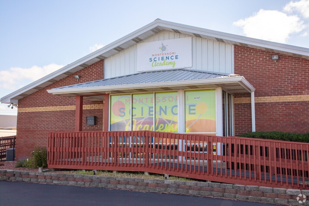 Welcome to Montessori Science Academy in New Palestine.