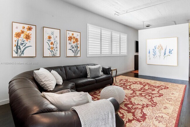 1700 Meridian Ave unit 304, Miami Beach, FL 33139 - photo 3