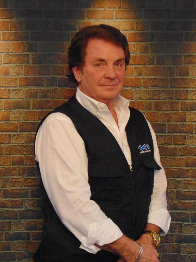 Michael Austin