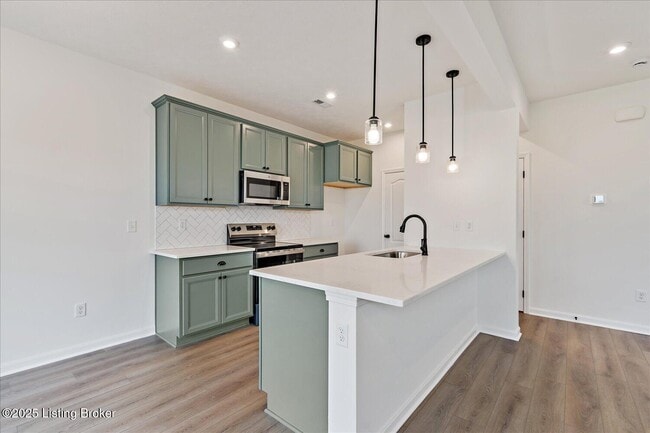 11203 Long Brisk Way, Louisville, KY 40291 - photo 4