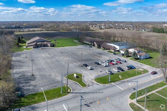 Aquinas Catholic Community School
Private Pre-K, Elementary & Middle School aerial.