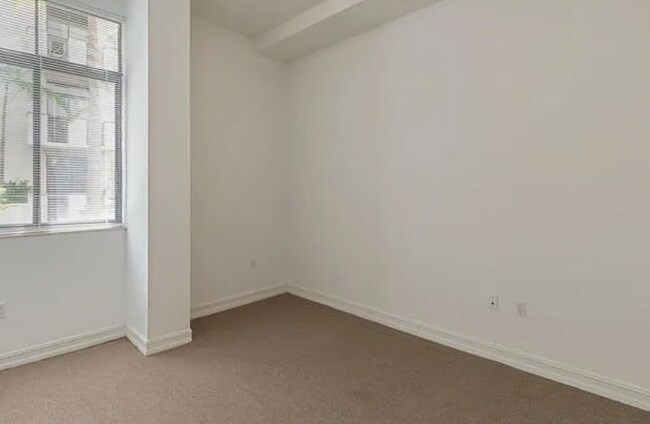 Ponce Tower unit 516, Coral Gables, FL 33134 - photo 6