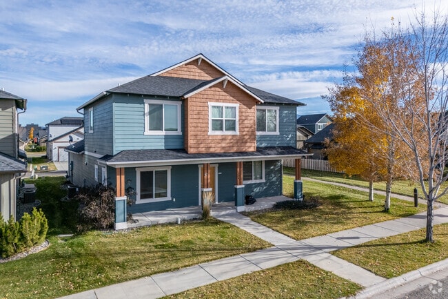 Find your slice of paradise in a West Bozeman Craftsman home.