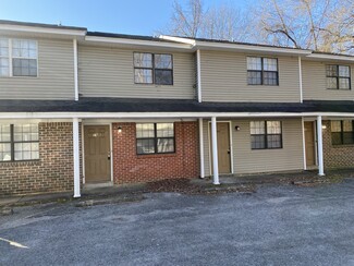 29 Woodmont Dr Unit C, Jackson, TN 38305