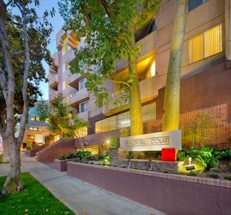10910 Wellworth Ave, Los Angeles, CA 90024
