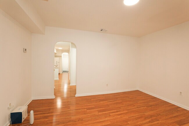 1305 Orren St NE unit 1, Washington, DC 20002 - photo 4