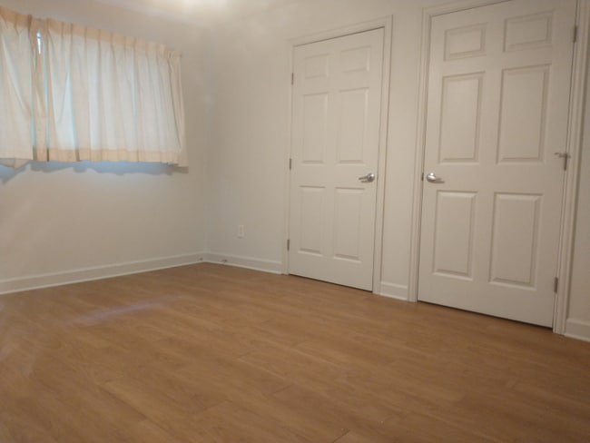 8802 Ilona Ln, Houston, TX 77025 - photo 7