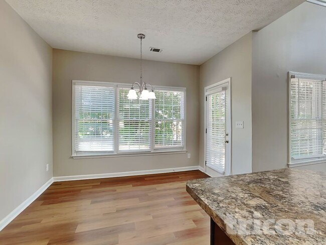 610 Dana Pointe Ct, Lawrenceville, GA 30045 - photo 7