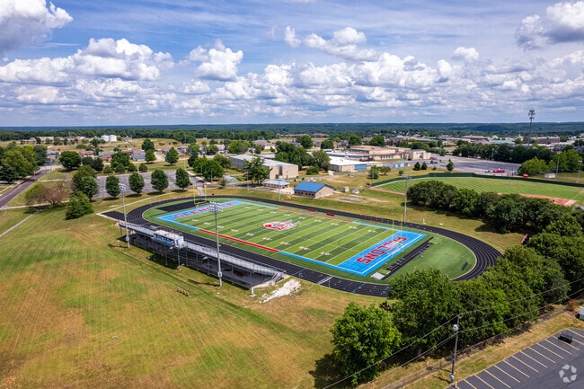 The Glendale High School campus is located in south east Springfield.